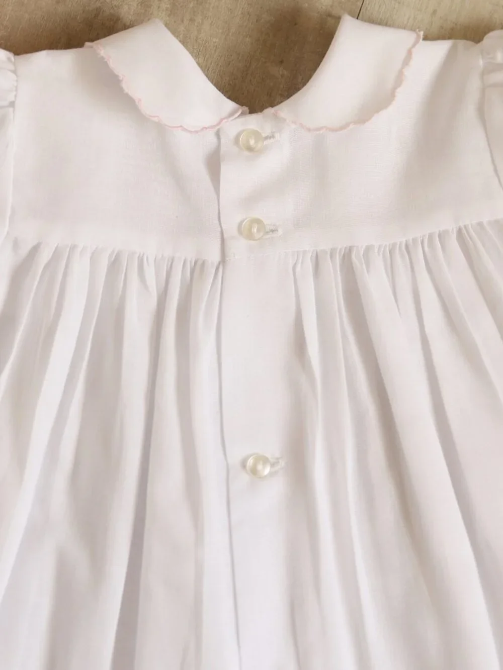 White Smocked Portrait Gown Vintage Duck Scalloped Collar 3 Month RARE FIND